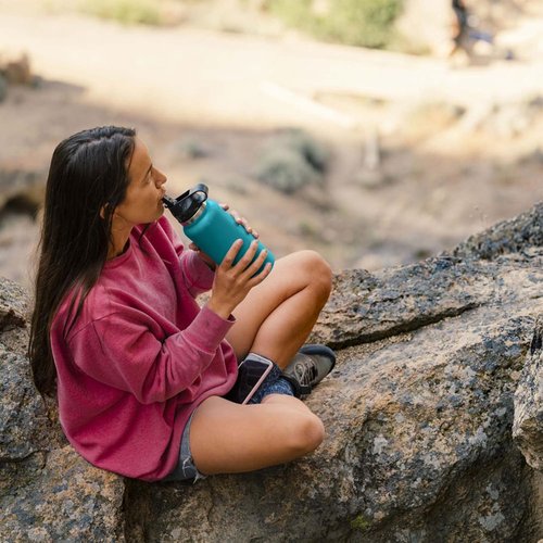 Hydro Flask 32 oz Wide Mouth Water Bottle with Straw Lid - Durable White Design