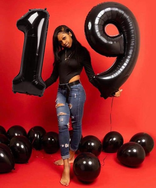 Balloon Number 7 - 40 Inch Black Birthday Decoration for 7th, 17th, 27th, and 70th Celebrations
