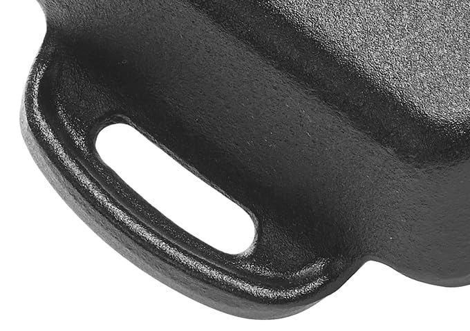 WINCO Cast Iron Server - Durable Black Design for Perfectly Serving Hot Dishes