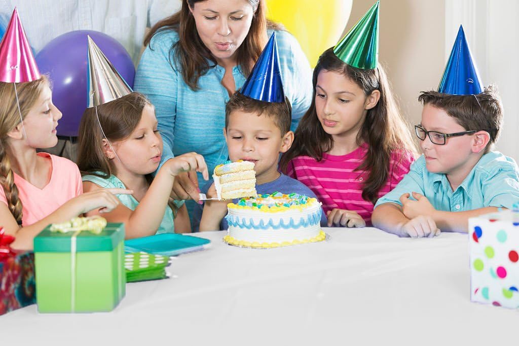 Party Solids | 54-Inch X 300-Feet White Plastic Table Cover Roll - Convenient Slide Cutter Included