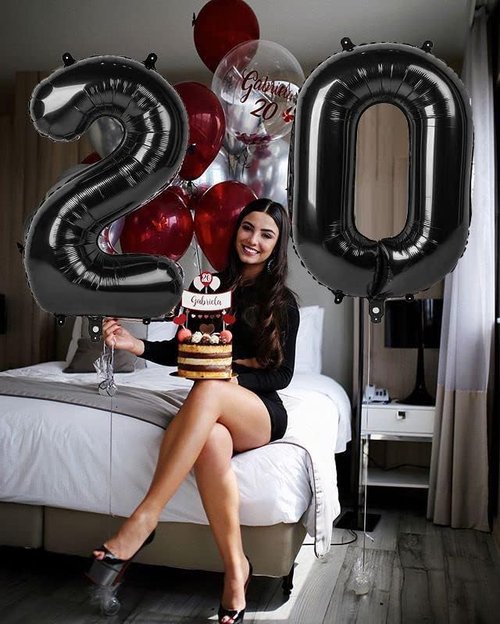 Balloon Number 7 - 40 Inch Black Birthday Decoration for 7th, 17th, 27th, and 70th Celebrations