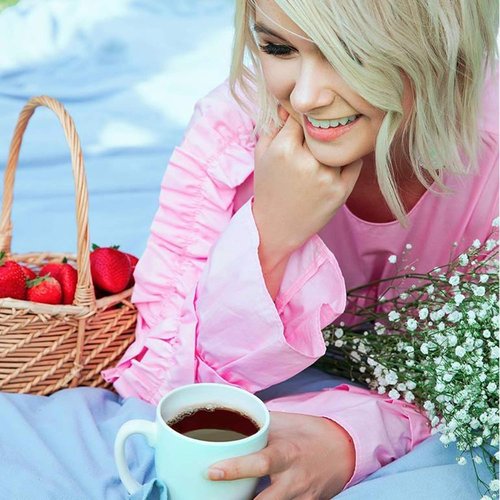 Harry & David Breakfast Blend Coffee - Medium Roast Single Serve Cups | Compatible with Keurig - 18 Count