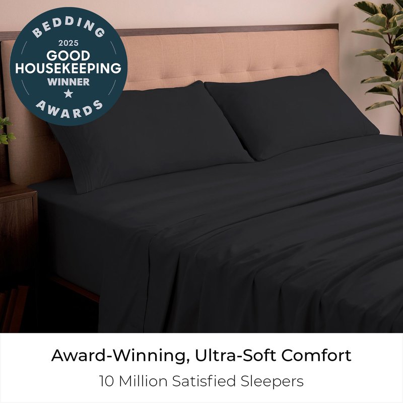 Mellanni King Sheets Set - 4 PC Iconic Collection Bedding - Hotel Luxury, Extra Soft, Cooling Bed Sheets - Wrinkle, Fade, Stain Resistant (King, Black)