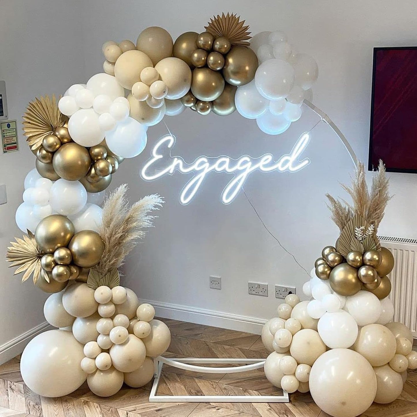 PartyWoo White Sand Balloons - 155-Piece Boho Neutral Balloon Arch Kit for Weddings & Parties | 5-18 Inch