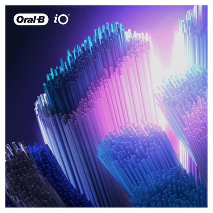 Oral-B iO Ultimate Clean Electric Toothbrush Head, Twisted & Angled Bristles for Deeper Plaque Removal, Pack of 4, Suitable for Mailbox, Black