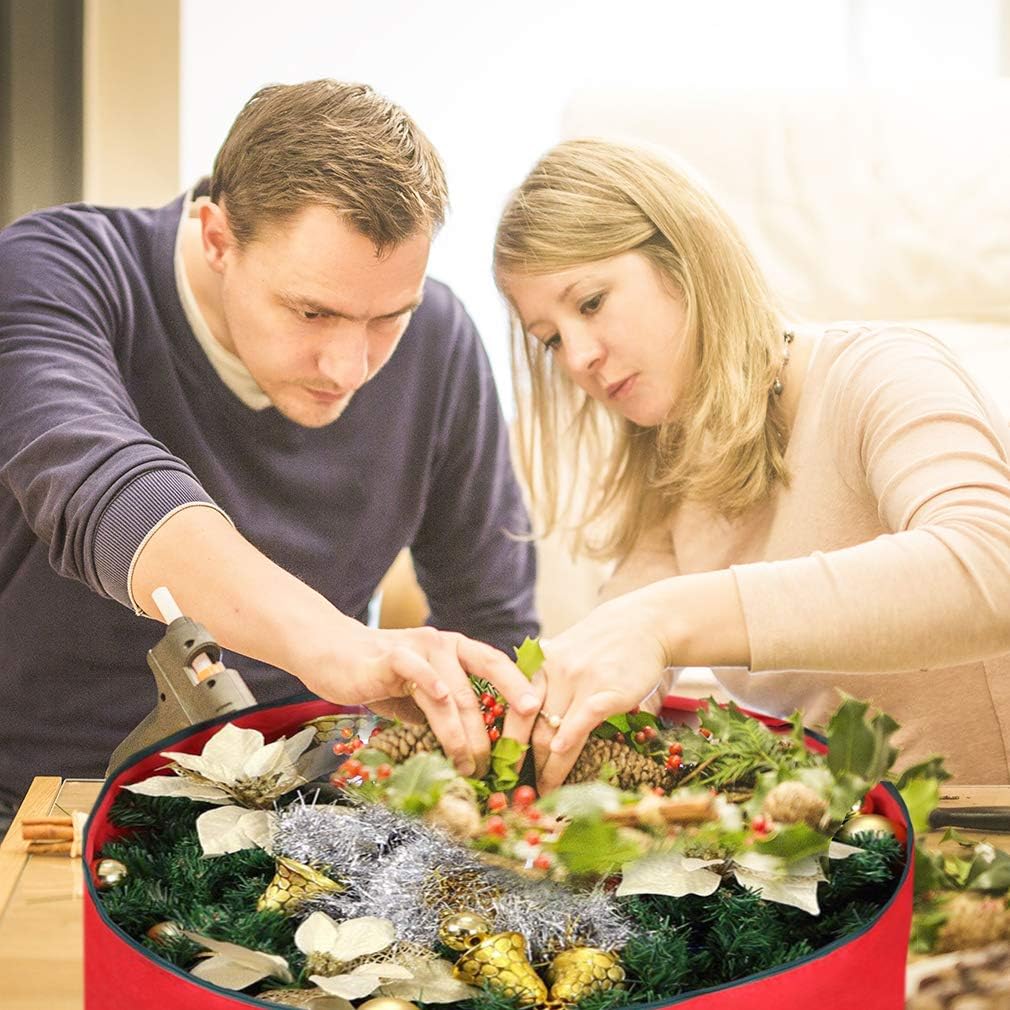 Primode Heavy Duty Wreath Storage Bag - Durable 600D Oxford Polyester for 30” Christmas Wreaths - Red