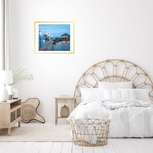 JCJMY 18x24 Picture Frame with 16x20 Mat, Display Photo 16x20 with Mat or 18 x 24 Without Mat, Wall Hanging Large 18 by 24 Poster Frame with Plexiglass, Gold
