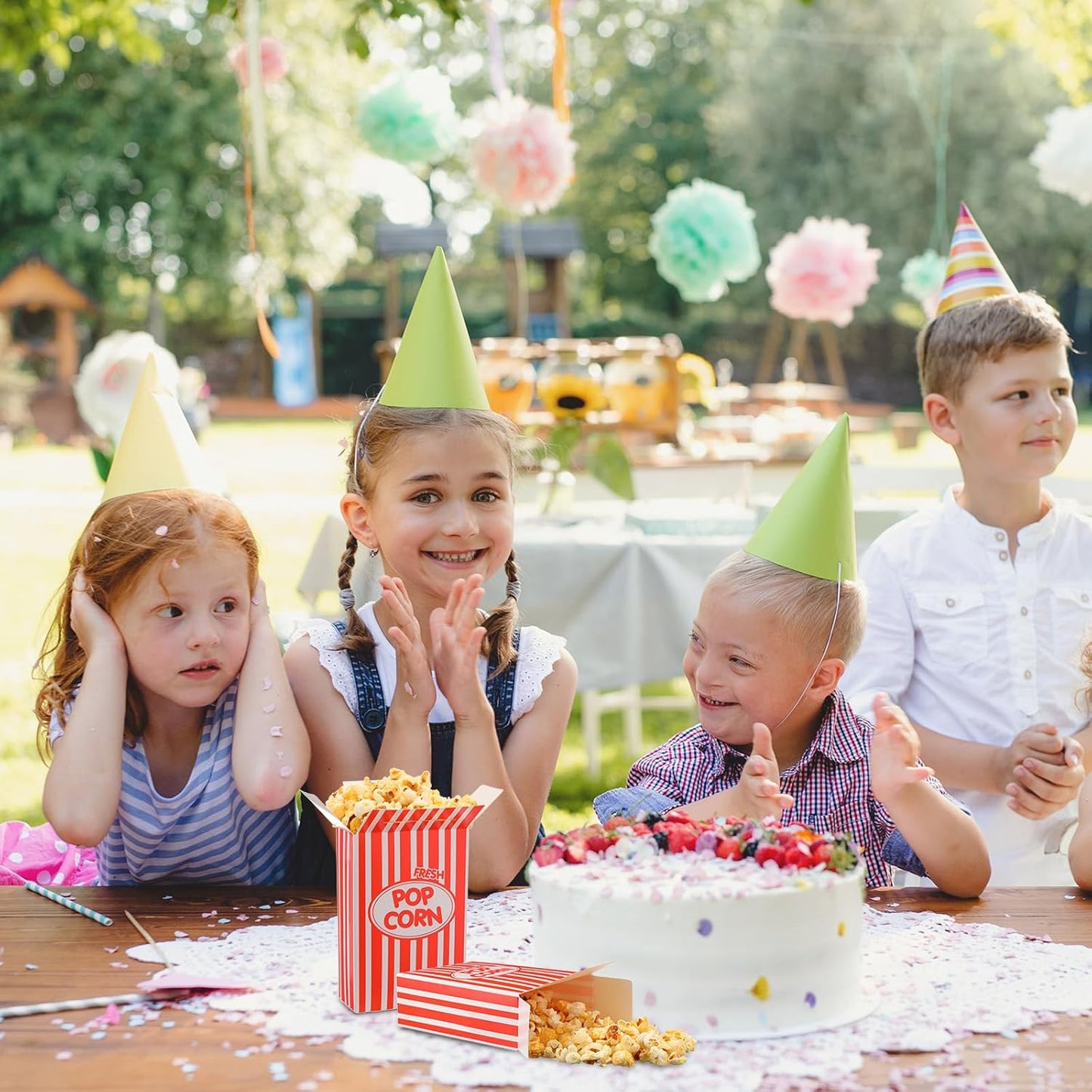 Xinnun 300 Pcs Disposable Popcorn Boxes - Oil Proof, Leak Proof, 1 oz Size | Red Striped Design for Parties