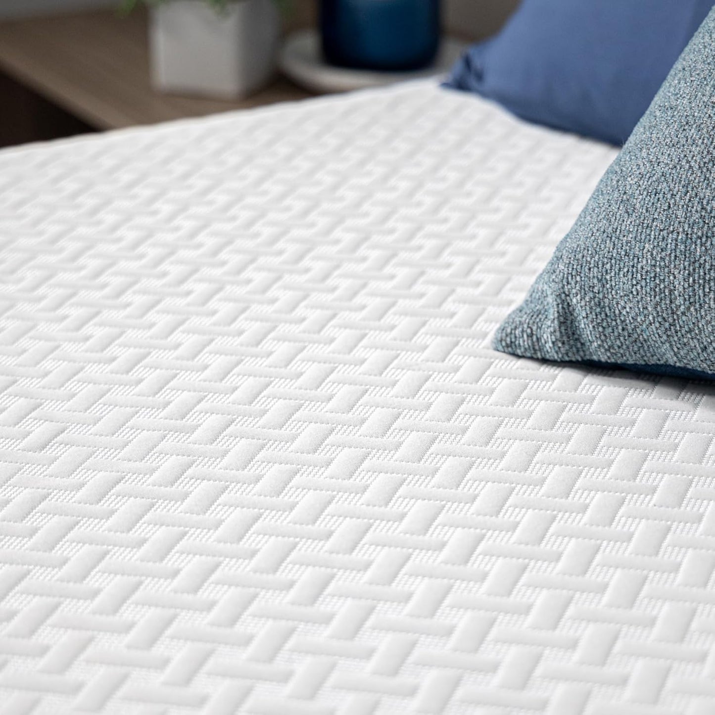 Zinus 8 Inch Full Memory Foam Mattress - Cooling Comfort, Fiberglass Free, Medium Feel, Safe Materials