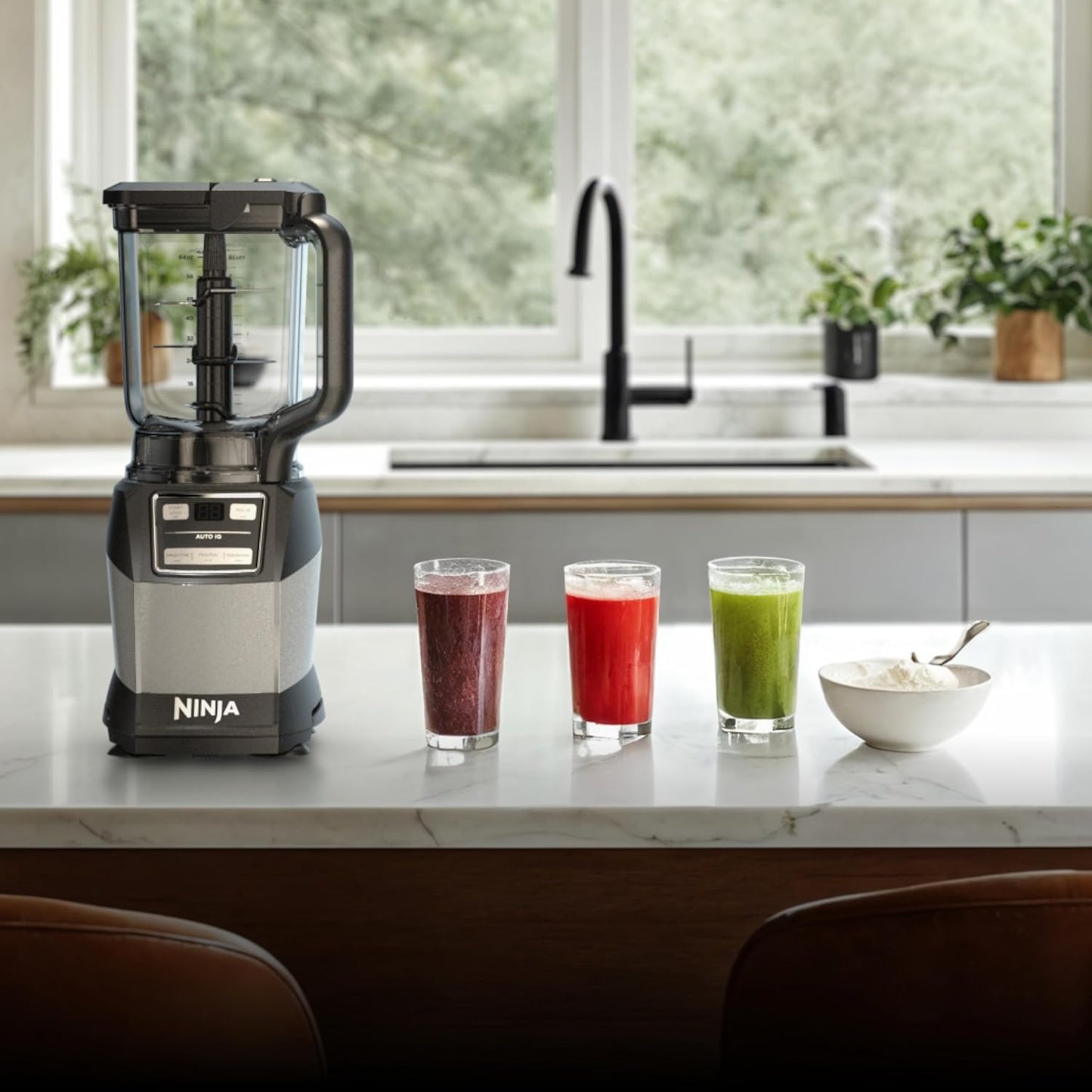 Ninja Blender - Compact Kitchen System with 1200W Power | 3 Functions for Smoothies, Dough & Frozen Drinks | Grey, 72-oz. Pitcher