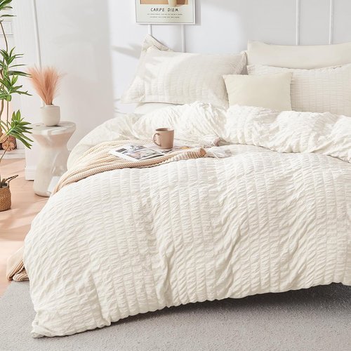 HYMOKEGE King Size Comforter Set - Luxury 7-Piece Ivory Seersucker Bedding for All Seasons | Includes Comforters, Sheets & Pillowcases