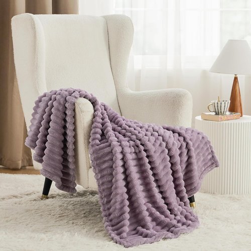 Bedsure GentleSoft Throw Blanket - Cozy Light Purple Couch Blanket for Women | Perfect Gift for Mom, 50x60 Inches