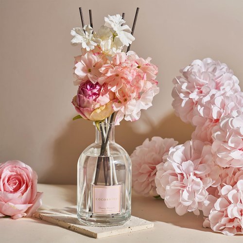 COCORRÍNA Reed Diffuser - Cherry Blossom 8.5 Fl.oz/ 250ml Flower Diffuser with 8 Sticks, Reed Diffusers for Home Bathroom Shelf Decor