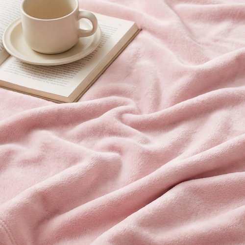 Bedsure GentleSoft Fleece Bed Blankets Full Size Pink - Soft Lightweight Plush Fuzzy Cozy Luxury Blanket Microfiber, 84x90 inches