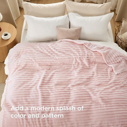 Bedsure GentleSoft King Size Blanket - Cozy Crystal Pink Fleece Throw, 108x90 Inches for Ultimate Comfort