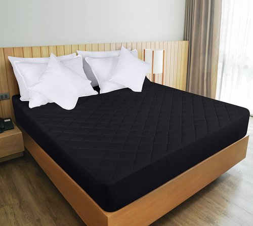 Utopia Bedding Quilted Fitted Mattress Pad, Twin Size, Elastic Fitted Mattress Topper Protector and Cover with Deep Pocket Stretches up to 16 Inches, Machine Washable (Black)