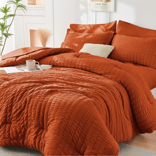 HYMOKEGE Comforter Set - Luxury 7-Piece All-Season Bedding in Burnt Orange | Full Size Seersucker Design