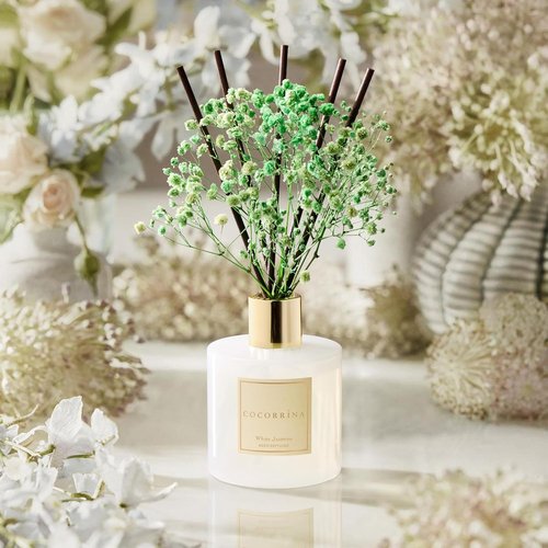 Cocorrína Reed Diffuser - White Jasmine 6.7 Fl. Oz Set with Sticks & Preserved Baby's Breath | Elegant Home Decor