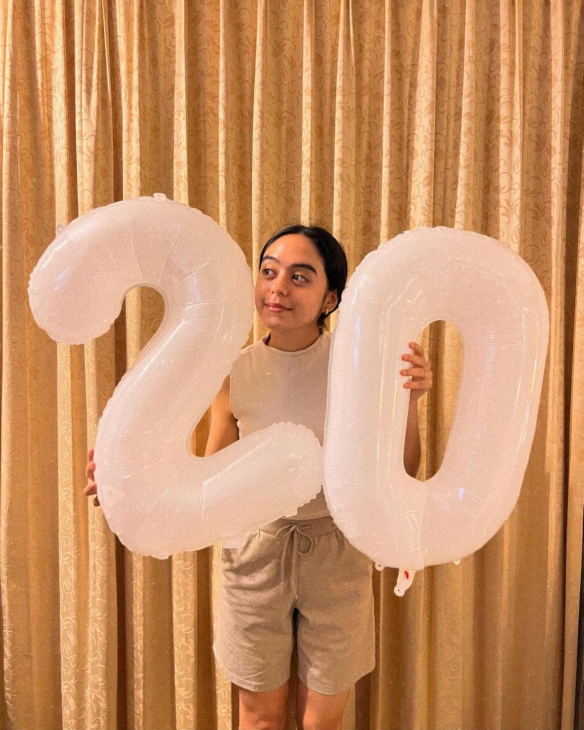 Translucent White Number 40 Balloon - 40 Inch Birthday Decoration for 40th Party Supplies