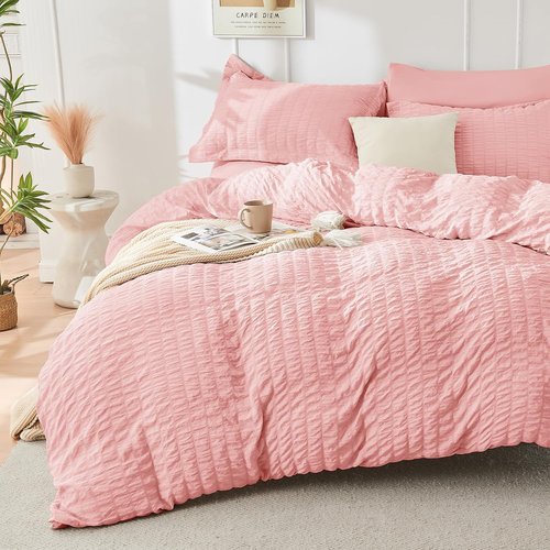 HYMOKEGE Queen Comforter Set - Luxury 7-Piece Seersucker Bedding in Rose Pink | All-Season Comfort