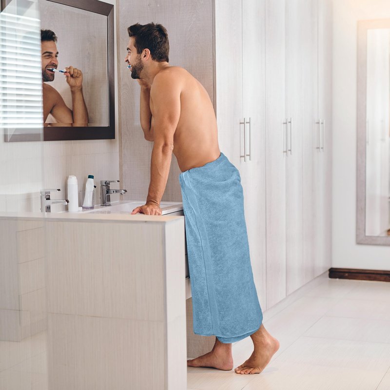 Utopia Towels Luxurious Jumbo Bath Sheet 2 Piece, 600 GSM, 35 by 70 Inches, 100% Ring Spun Cotton, Highly Absorbent and Quick Dry Extra Large Bath Towel, Super Soft Towel, Sky Blue