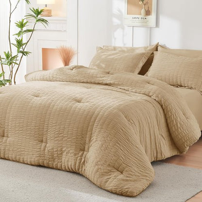 HYMOKEGE Khaki Twin XL Comforter Set Seersucker 5 Pieces, All Season Luxury Bed in a Bag for Bedroom, Bedding Set with Comforter, Sheets, Pillowcase & Sham