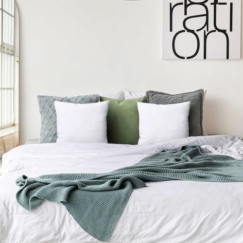 Utopia Bedding 18x18 Pillow Inserts, Set of 2, White – Indoor Decorative Throw Pillows for Bed, Sofa & Couch – Soft, Supportive & Fluffy Cushion Inserts