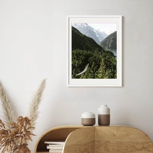 upsimples 18x24 Picture Frame, Display Pictures 16x20 with Mat or 18 x 24 Without, Wall Hanging Poster Frames, White, 1 Pack