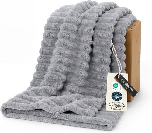 Bedsure Fleece Blanket - Super Soft Light Grey Throw for Couch, Cozy 50x70 Inches