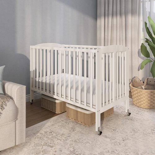 Dream On Me Full-Size 2-in-1 Folding Baby Crib in White, GreenGuard Gold & BSA, Portable, Patented Quick Folding System, Strong Wheels, 2 Adjustable Mattress Heights