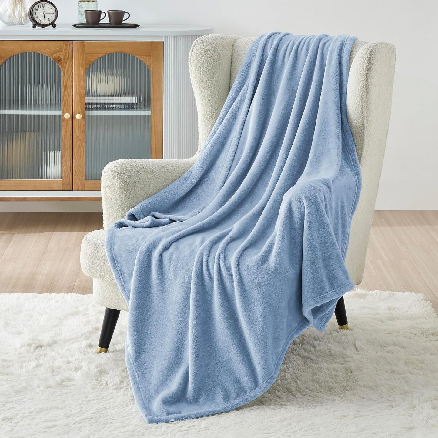 Bedsure GentleSoft Fleece Throw Blanket - Lightweight Plush Cozy Blanket for Couch, Light Blue, 50x60 Inches