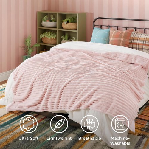 Bedsure GentleSoft Blanket - Cozy California King Size Throw in Crystal Pink, 102x96 Inches