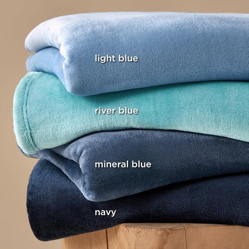 Bedsure GentleSoft Fleece Blanket - Cozy Lightweight Plush in Mineral Blue | California King Size 102x96 Inches
