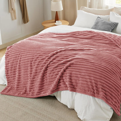 Bedsure GentleSoft King Blanket - Super Soft Dusty Pink Fleece for Cozy Comfort, 108x90 Inches