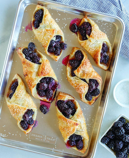 Nordic Ware Jelly Roll Pan - Natural Aluminum Bakeware for Perfect Cakes | 15 x 10 Inches